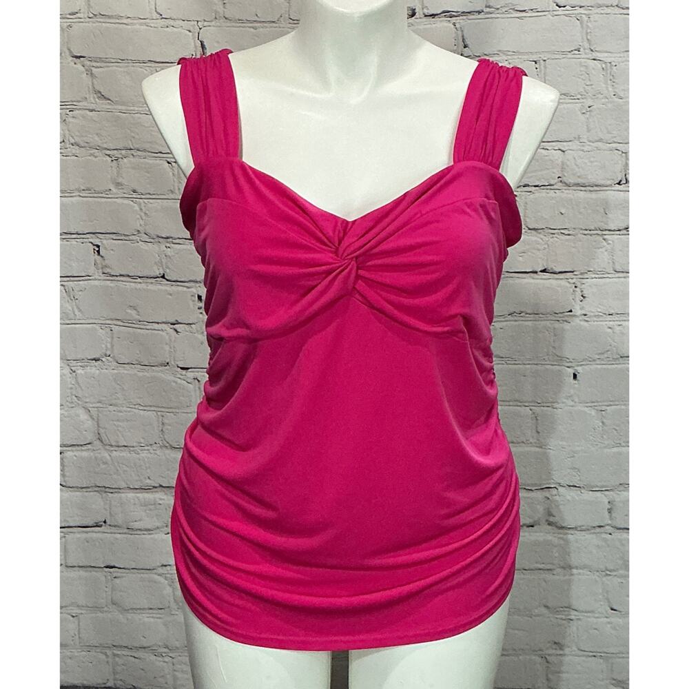 Torrid Women’s Pink Studio Knit Sweetheart Twist Top (Size 1)